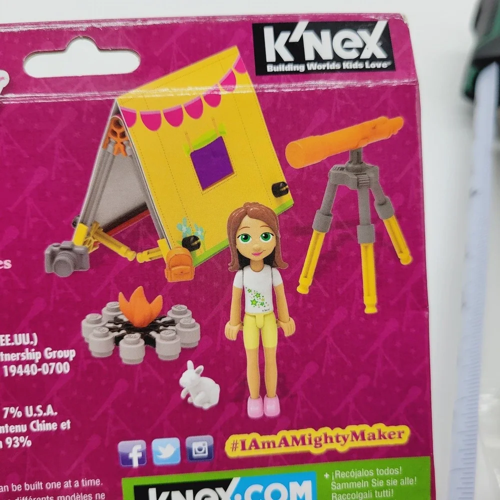 2016 K'nex Mighty Makers Hailey's Stargazing Adventure Playset Camping 49pc Set